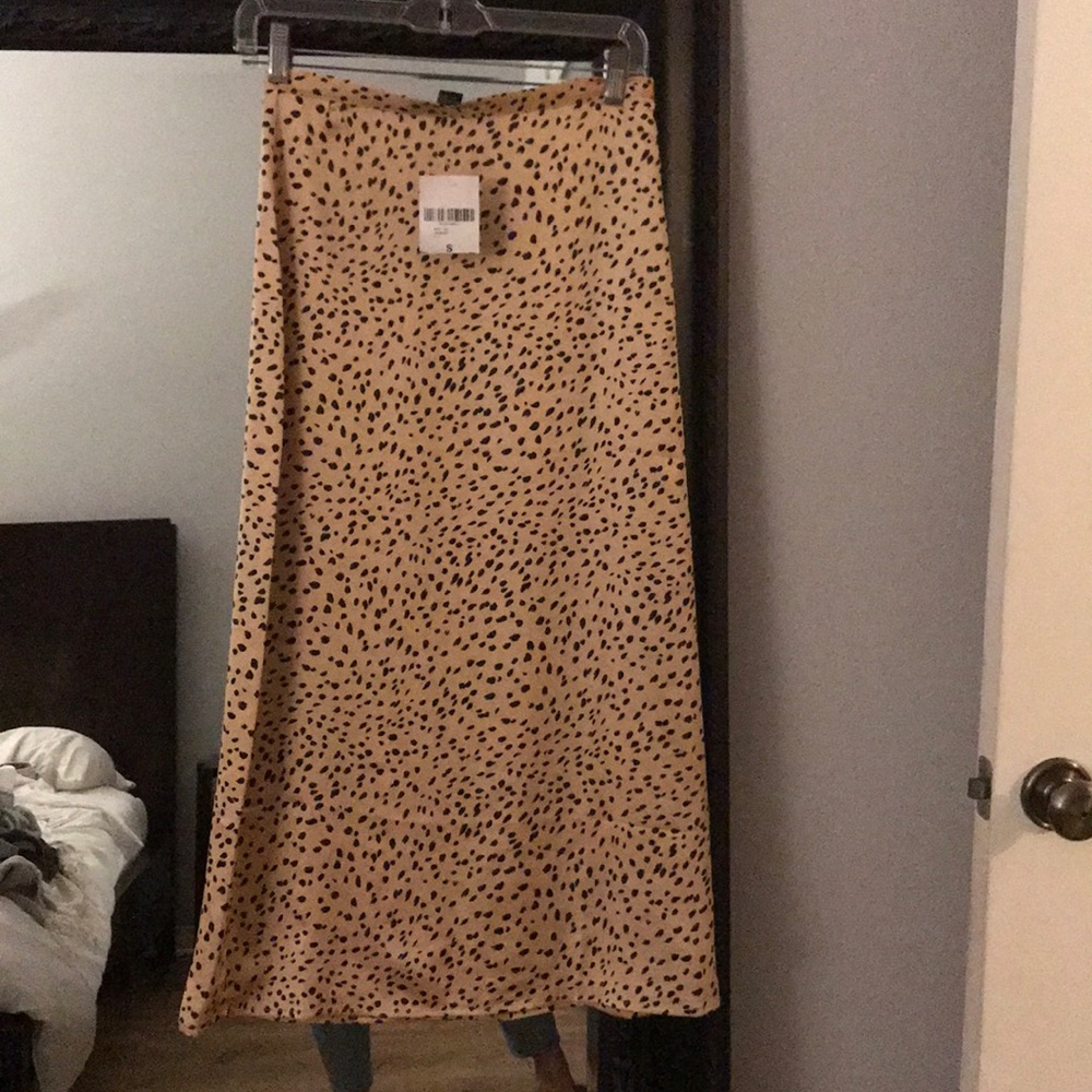 Satin leopard forever 21 skirt